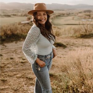 Meet your Posher, Kimberly